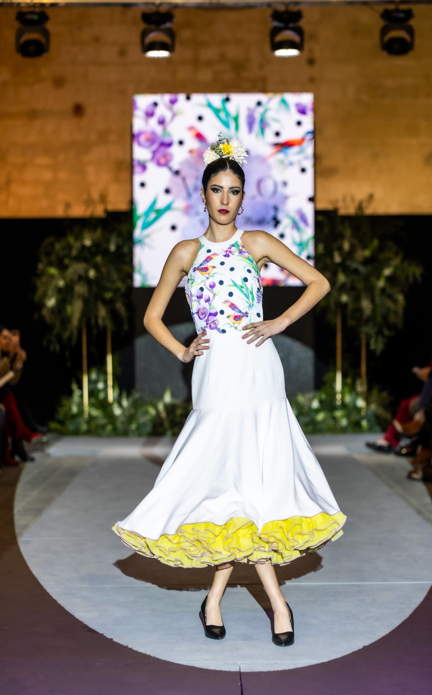 Flamenca blanco con morado